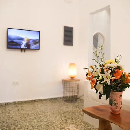 Olive Garden House * Chora (Ios)